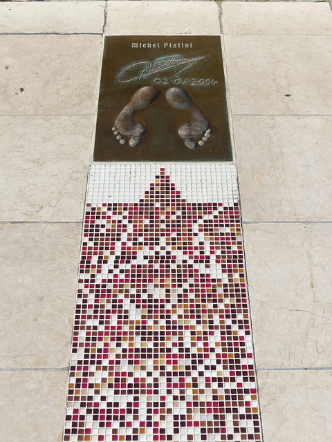 據可靠消息 據可靠消息